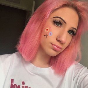 Meet your Posher, Isabella